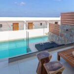 Abaton - Luxury Guestroom with Sharing Pool