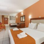 Agrabella - Quadruple Sup open plan room1