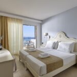 Alexander Beach Hotel & Village Resort - Comfort Room Beach Front