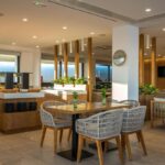 ArmindaHotel - 500870420