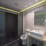 Artemis Hotel Apartments - Bathroom