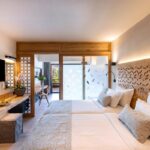 AtlantisBeach - Rooms family room 1