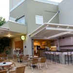 Blue Horizon Apartments - Pool Snack Bar