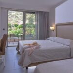 CactusBeach - family open plan 2