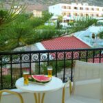 Camelot Royal Beds - Relax on the Balcony