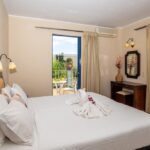 CasaOrama - Family Room Bedroom