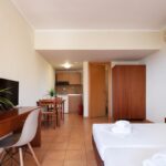 DiaApartmentsHersonissos - Standard Studio with Garden View 2