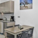 EratoHotelGournes - Erato hotel junior suite 4 pax. 6