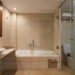 GiannoulisCavoSpadaLuxuryResortSpa - 11.Superior Deluxe Double Room Shared Pool Bathroom2