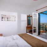 GoldenValentin - Studio with Sea View 4