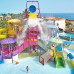 GrecotelClubMarine - 40-An-enormous-tipping-bucket-of-fun-sends-several-hundred-litres-of-water_72dpi-2.jpg