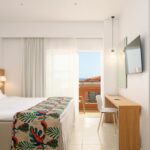 HighBeach - Deluxe Double Side Sea View High Beach Resort 1