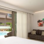 HighBeachWhite - White Deluxe Swimup Suites High Beach White 2