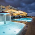 Horizon Beach Hotel - Pool