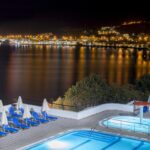 Horizon Beach Hotel - Night View