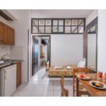 IliostasiBeach - 4 Bed Lounge Kitchenette