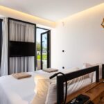 LaMer - 4. Double Room Garden Level with Outdoor Jetted Tub 16