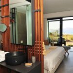 LaMer - 5. Superior Room Garden Level with Outdoor Jetted Tub 4