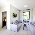 LaStellaApart - superior suite 8