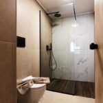 LotusRise - Executive Suite with Jacuzzi 6