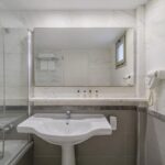 Sol by Melia Marina Beach - Bungalow Bathroom