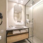 Sol by Melia Marina Beach - Superior Room Garden View / Sea View Bathroom