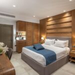 Nana Golden Beach - Royal Family Suite Water Front