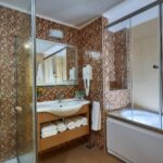 PanormoBeach - BATHROOM FAMILY SUITE