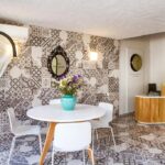 SundanceApartments - 70911303