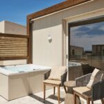 UzenieAllSuites - Loft Bliss Suite Sea View with Outdoor Hydromassage Bathtub 3
