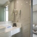 VantarisBlue - Bath room 1