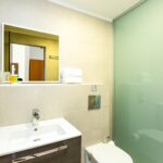 Xidas Garden Charm Hotel - Bathroom