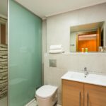 Xidas Garden Charm Hotel - Bathroom