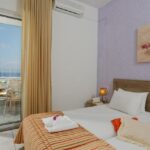 ZorbasHotel - 79601243