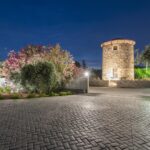 ApollonWindmillBouKos - Windmill entrance