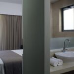 AngelaDowntownRhodes - Superior Double WC