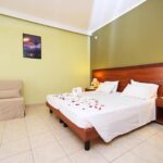 ESMERALDARHODES - esmeralda rhodes triple room 9