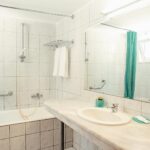 ElliaHotelRhodes - family.bath_.pg_