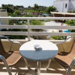 GeorgiaApartRhodes - Twin 12