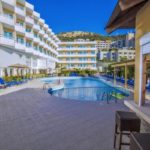 LItoHotel - 40.01-Swimming-pool-pool-bar-area.jpg