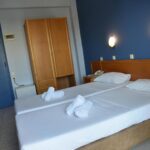 MarineCongoRhodes - 270405522